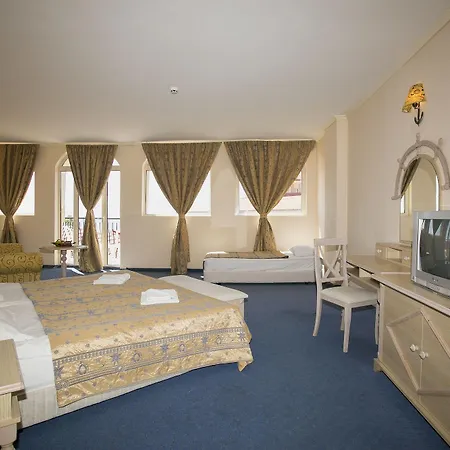 Royal Park Курортный комплекс 4*