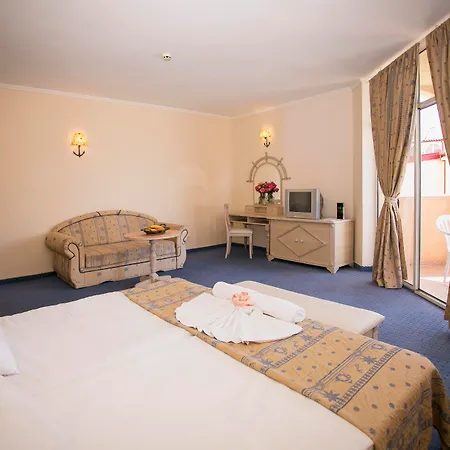 Курортный комплекс Royal Park 4*