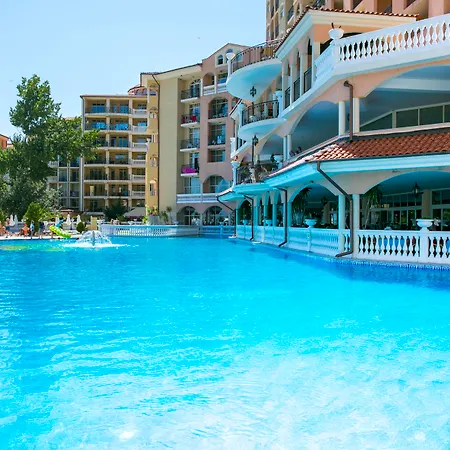 Курортный комплекс Royal Park 4*