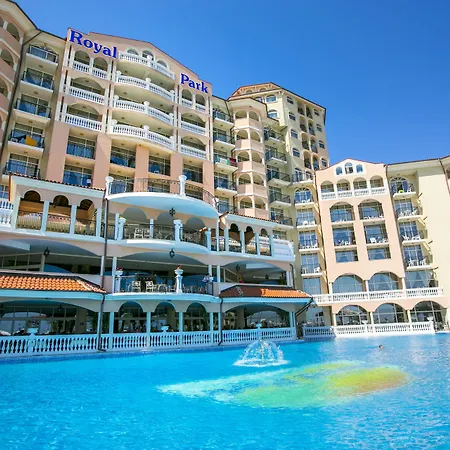 Royal Park Resort Elenite