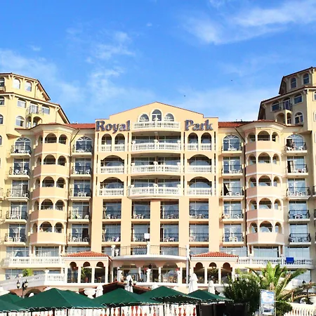 Royal Park Resort Elenite