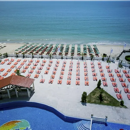 Royal Park Resort Elenite