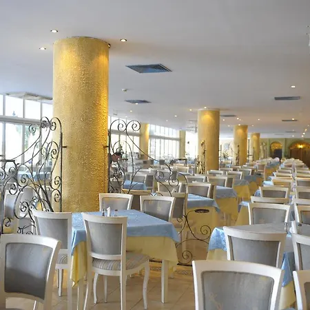 Royal Park 4* Елените