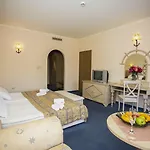 Resort Royal Park 4*