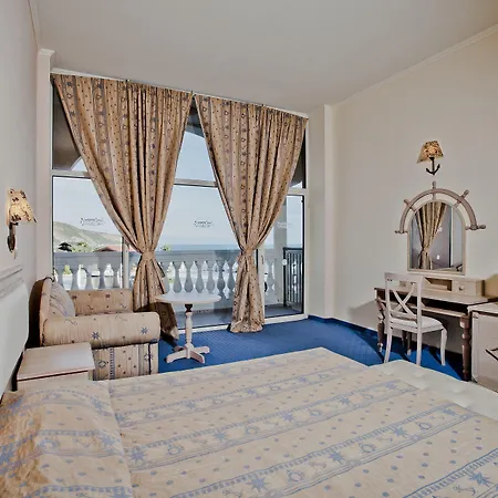 Royal Park Feriested 4*