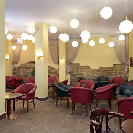 Üdülőközpont Royal Park 4*